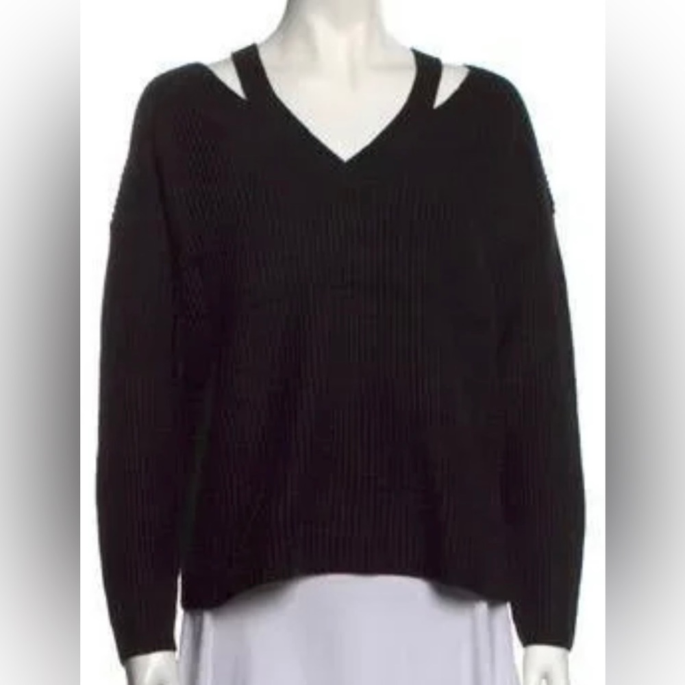 Rachel Zoe Black V‎ Neck Long Sleeve Sweater Small